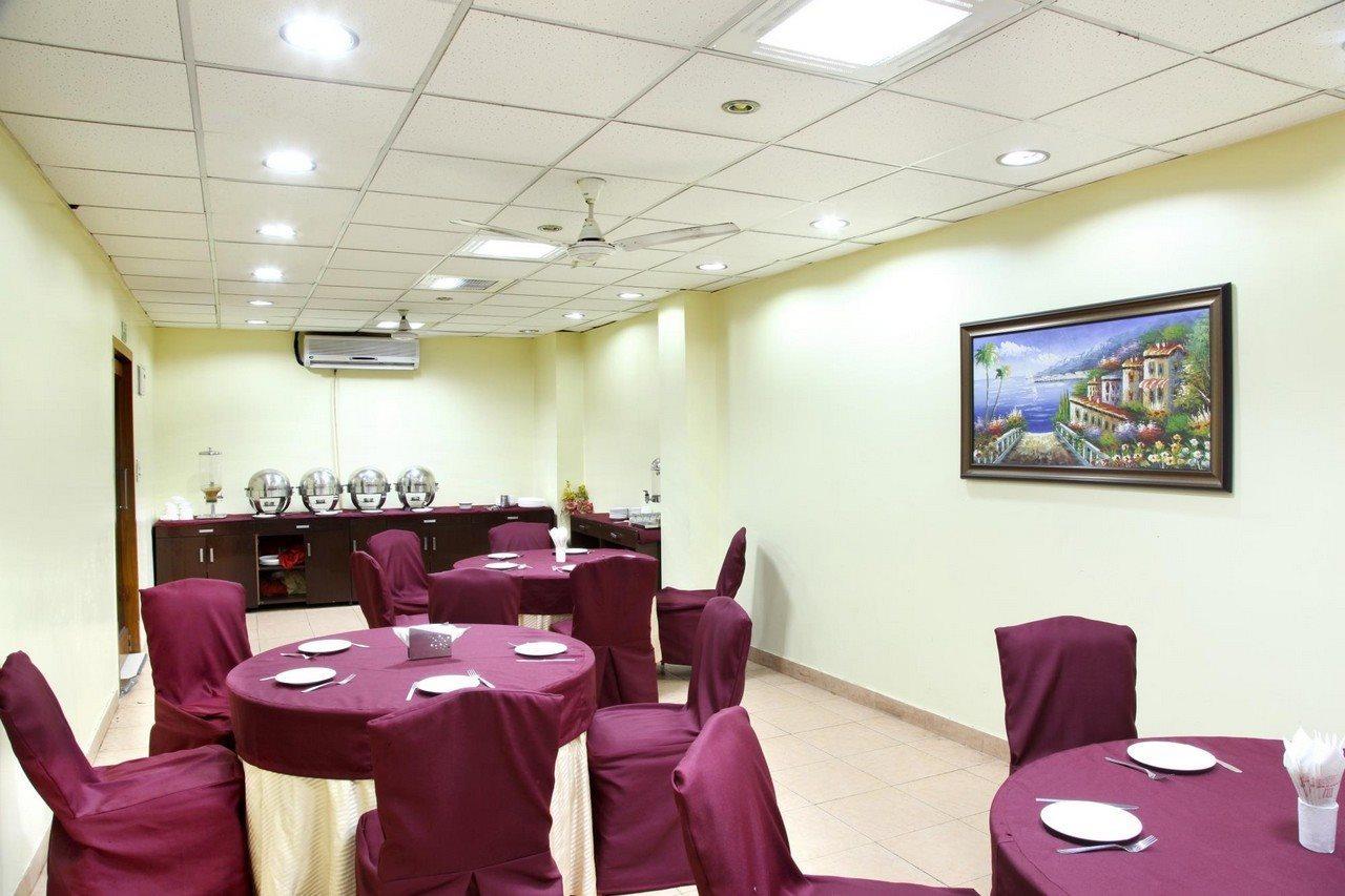 Hotel OYO 5943 TJS Grand Delhi  Exterior foto