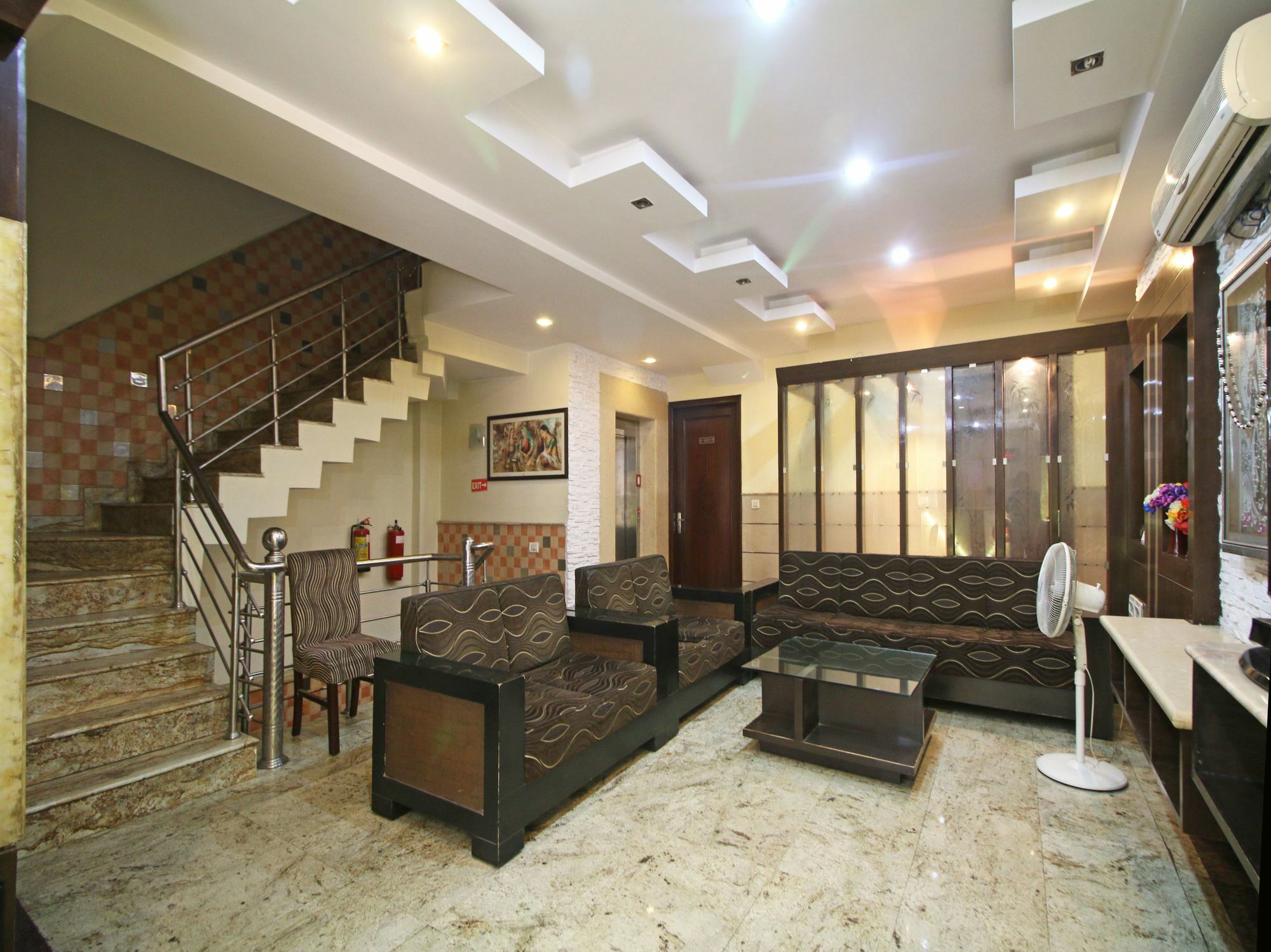 Hotel OYO 5943 TJS Grand Delhi  Exterior foto